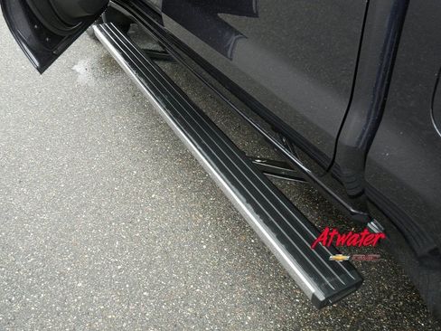 Used 2023 GMC Sierra 1500 Denali Ultimate image 8