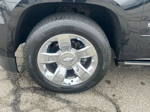 Used 2016 Chevrolet Suburban LTZ AWD/4WD image 31