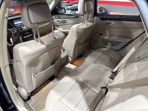 Used 2014 Mercedes-Benz E 350 4MATIC image 91
