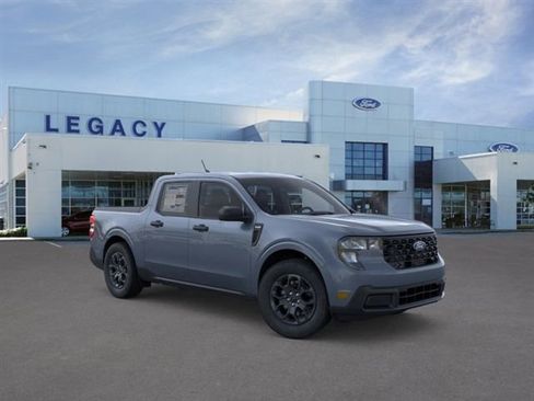 New 2026 Ford Maverick XLT FWD image 7