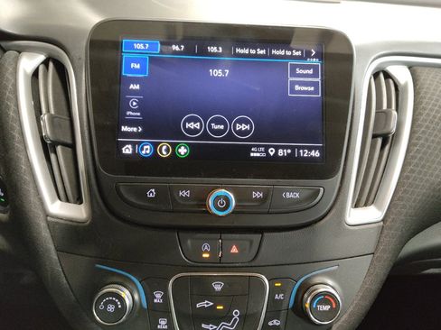 Used 2025 Chevrolet Malibu LS FWD image 25