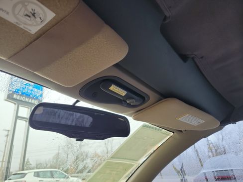 Used 2000 Pontiac Sunfire GT image 28