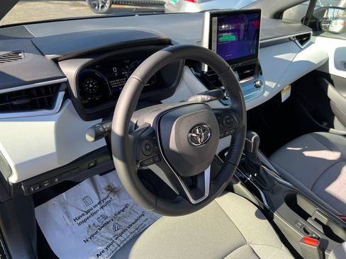 New 2026 Toyota Corolla SE FWD image 10