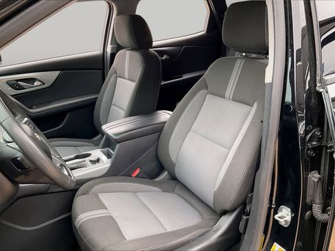 Certified 2023 Chevrolet Blazer LT w/ Convenience Package FWD image 9