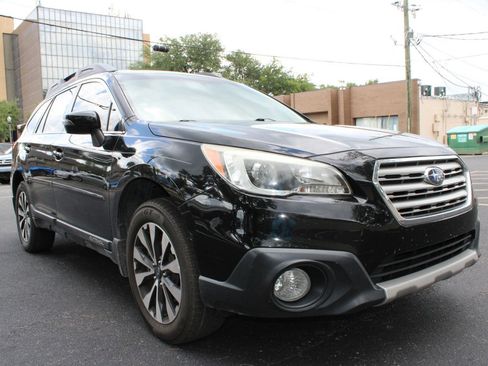 Used 2016 Subaru Outback 2.5i Limited AWD/4WD image 21