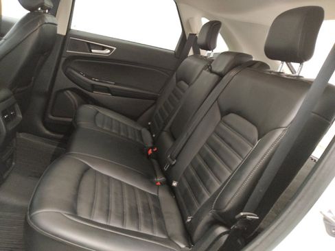 Used 2020 Ford Edge SEL AWD/4WD image 18