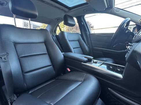 Used 2014 Mercedes-Benz E 350 Sedan image 22