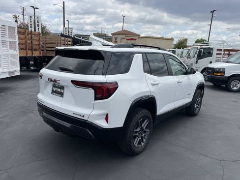 New 2026 GMC Terrain AT4 AWD/4WD image 5