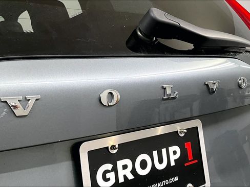 Used 2018 Volvo XC90 T6 Momentum w/ Convenience Package image 29