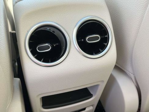 Certified 2024 Mercedes-Benz GLB 250 4MATIC image 13