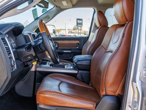 Used 2016 RAM 2500 Longhorn image 6