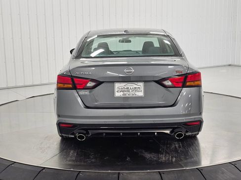 Used 2024 Nissan Altima 2.5 SR FWD image 4