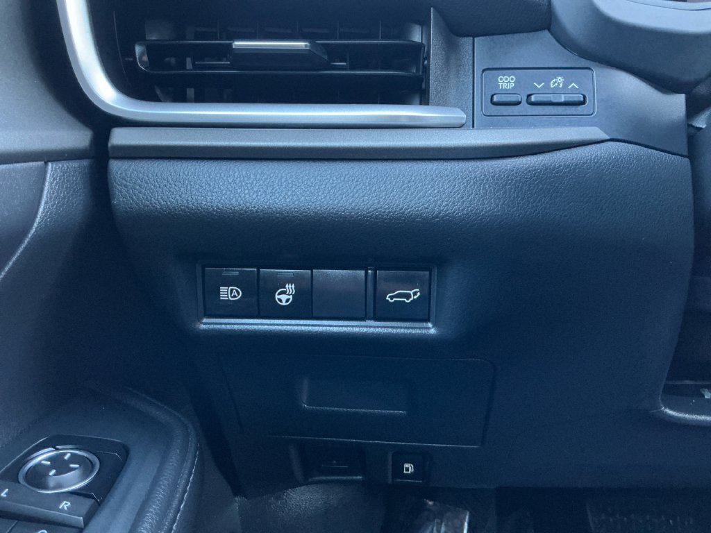 Used 2024 Toyota Grand Highlander AWD image 20