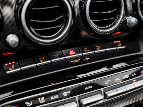 Used 2018 Mercedes-Benz AMG GT C image 65