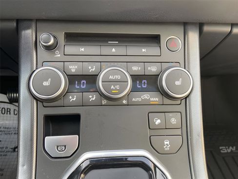 Used 2018 Land Rover Range Rover Evoque HSE image 29