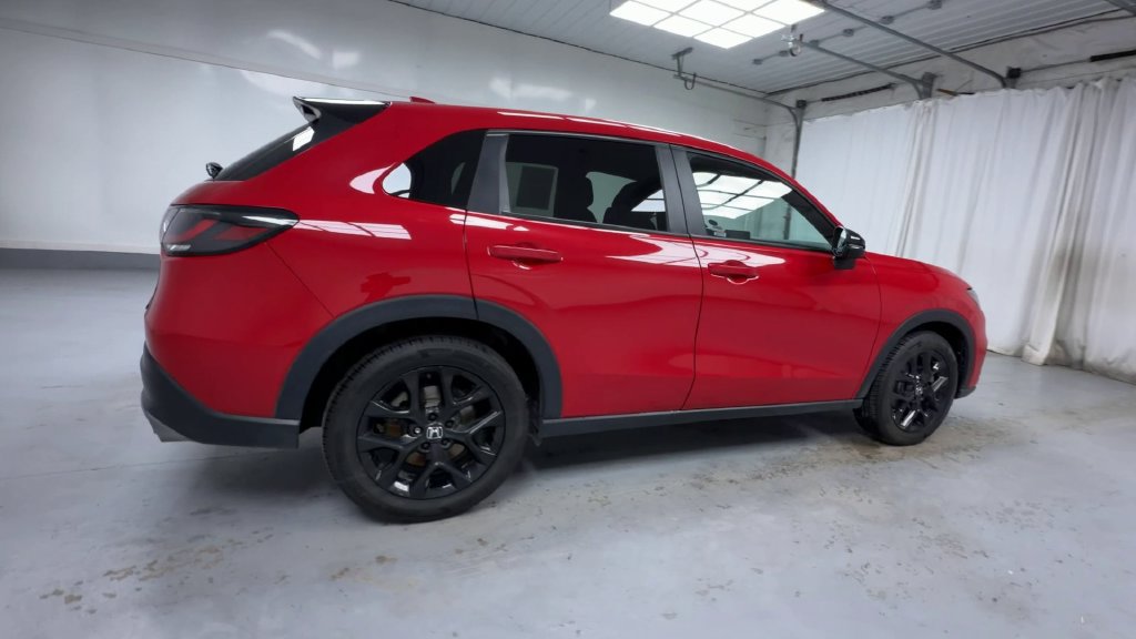 Certified 2024 Honda HR-V Sport image 8