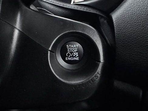 Used 2019 Jeep Renegade Trailhawk w/ Cold Weather Group II image 26