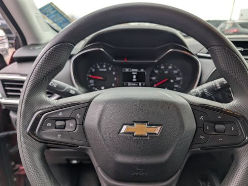 Used 2023 Chevrolet TrailBlazer LT image 11