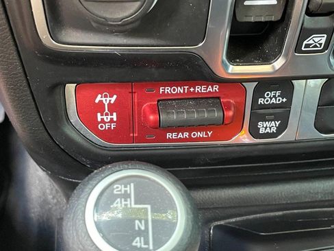 Used 2021 Jeep Wrangler Unlimited Rubicon image 41