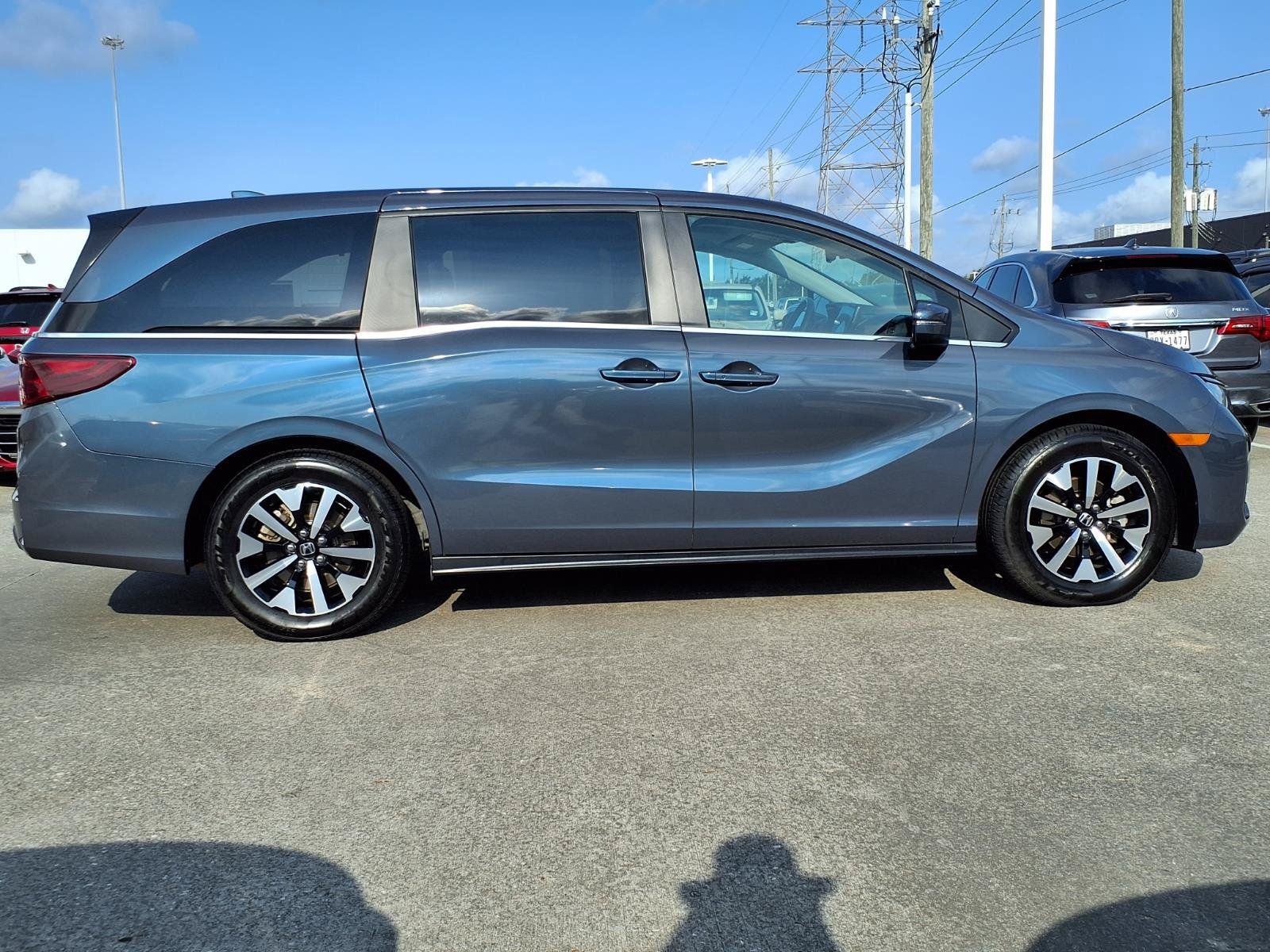 Certified 2025 Honda Odyssey EX-L image 27