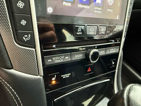 Used 2016 INFINITI Q50 3.0t Premium w/ Driver Assistance Package image 16