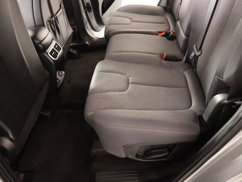 Used 2023 Hyundai Santa Fe SE image 11