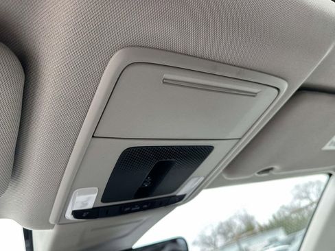 Certified 2023 Honda CR-V EX-L image 32