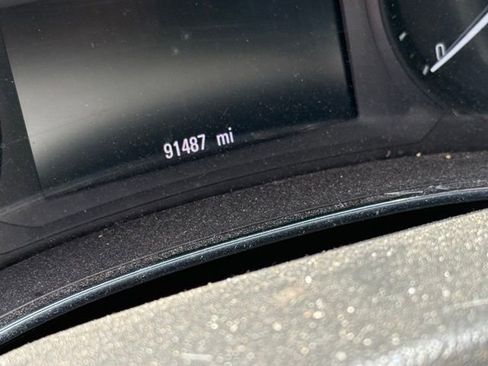 Used 2020 Buick Encore Essence FWD image 9
