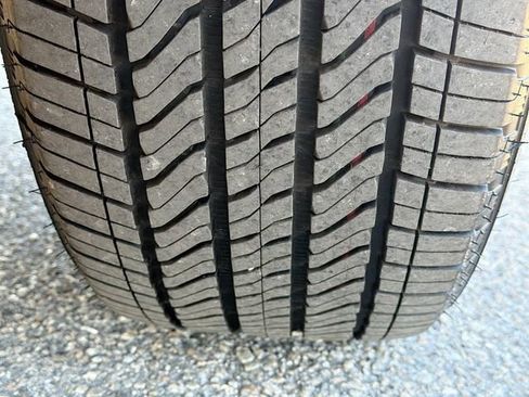 Used 2023 RAM 1500 Limited w/ Body Color Bumper Group image 40