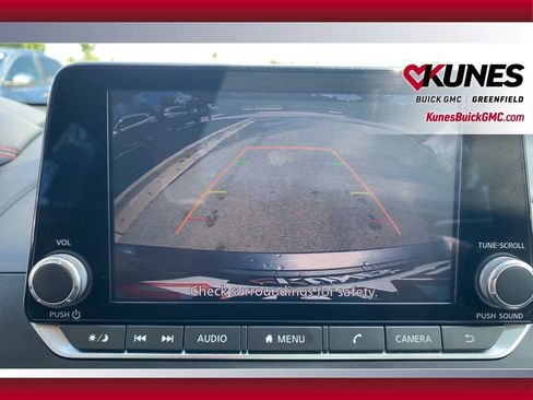 Used 2024 Nissan Altima 2.5 SR image 22