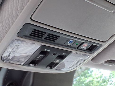 Used 2019 Honda Pilot Touring image 27