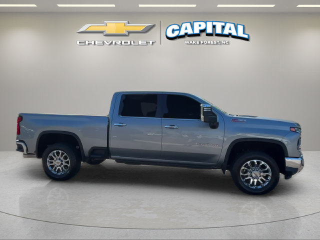 Used 2025 Chevrolet Silverado 2500 LTZ w/ LTZ Plus Package AWD/4WD image 6