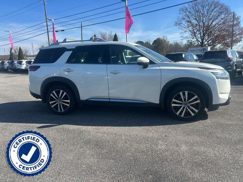 Certified 2023 Nissan Pathfinder Platinum image 2