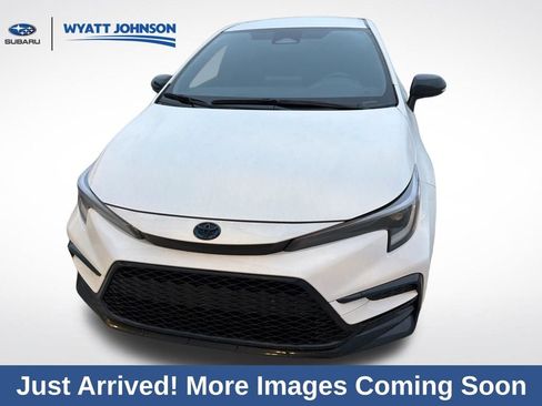 Used 2024 Toyota Corolla SE image 5