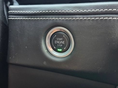 Used 2025 Cadillac Escalade V AWD/4WD image 24