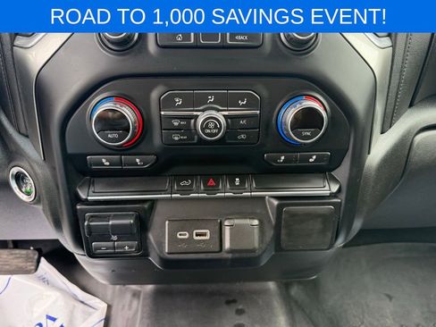 Used 2021 Chevrolet Silverado 3500 LT w/ Convenience Package image 18