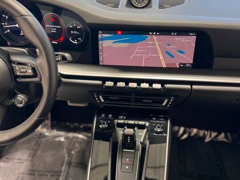 Used 2020 Porsche 911 Carrera S image 22