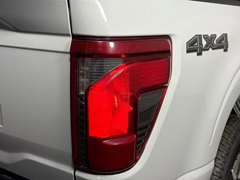 Used 2024 Ford F150 XLT image 32