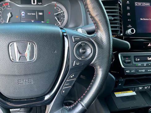Used 2022 Honda Ridgeline Black Edition image 24