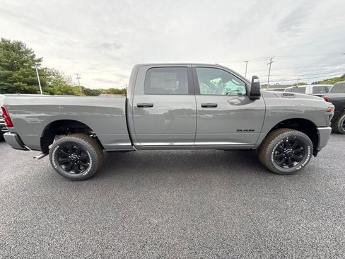 New 2026 RAM 2500 Big Horn AWD/4WD image 6