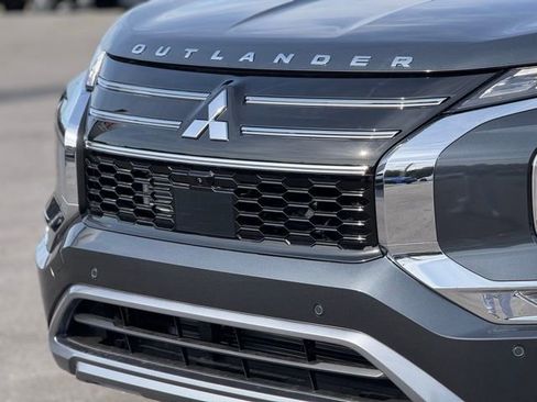 New 2026 Mitsubishi Outlander SE FWD image 5