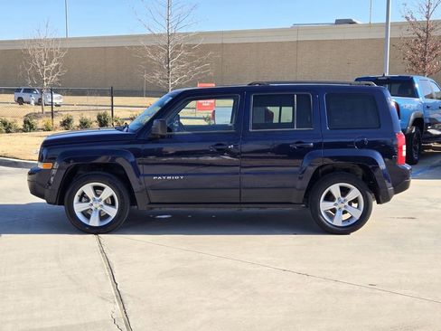 Used 2016 Jeep Patriot Latitude image 3