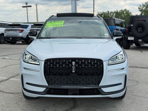 Used 2025 Lincoln Corsair Grand Touring w/ Equipment Group 302A AWD/4WD image 2