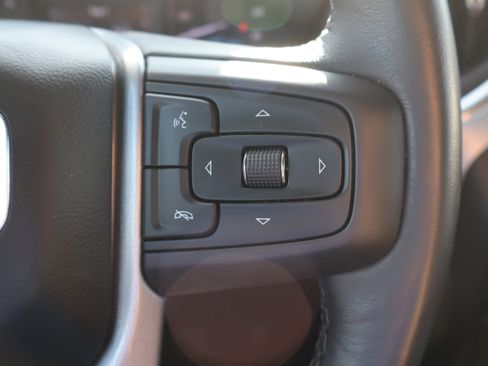 Used 2022 GMC Sierra 1500 Elevation w/ LPO, Elevation Black Package image 17