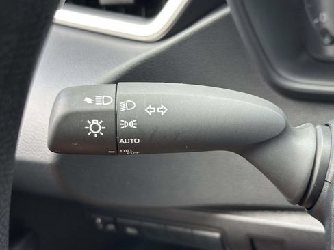 Used 2023 Toyota Corolla LE FWD image 30