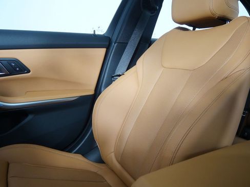 Used 2026 BMW M340i xDrive w/ Premium Package image 29