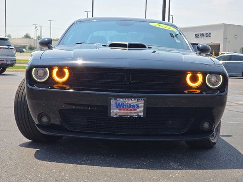 Used 2017 Dodge Challenger R/T Plus RWD image 5