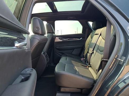 Used 2022 Cadillac XT5 Premium Luxury AWD/4WD image 26