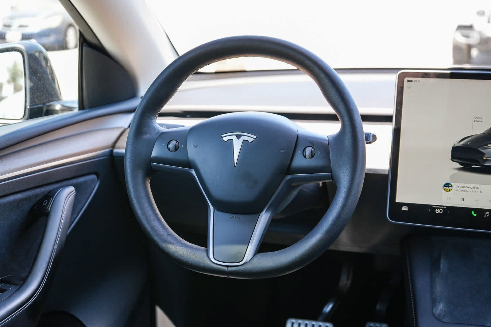 Used 2023 Tesla Model Y Performance AWD/4WD image 16