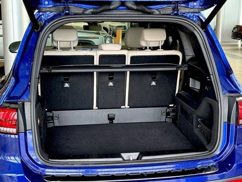 Used 2023 Mercedes-Benz GLB 250 image 30